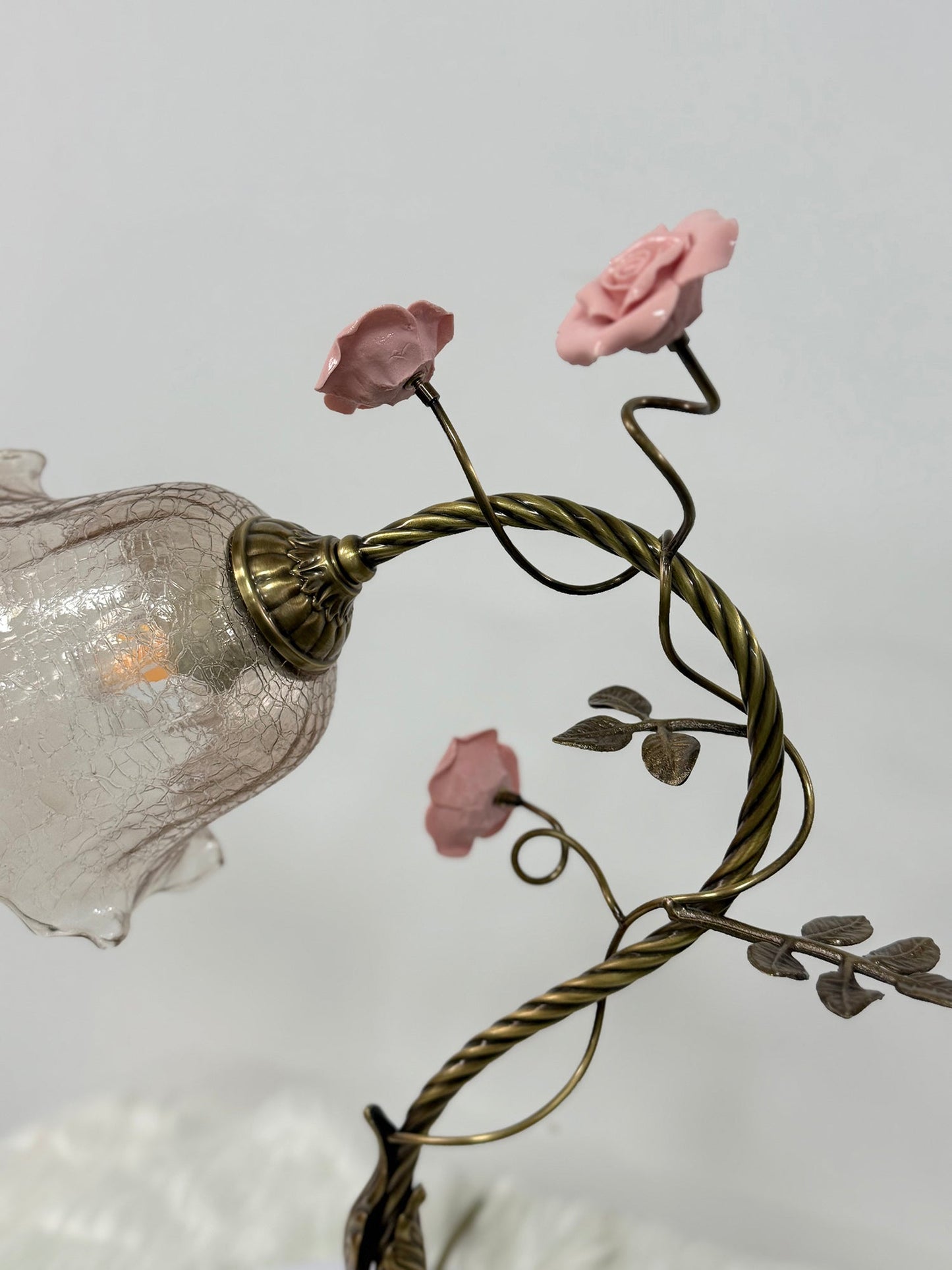 Primavera Flowers Table Lamp - Ceramic Floral Accent & Brass Light