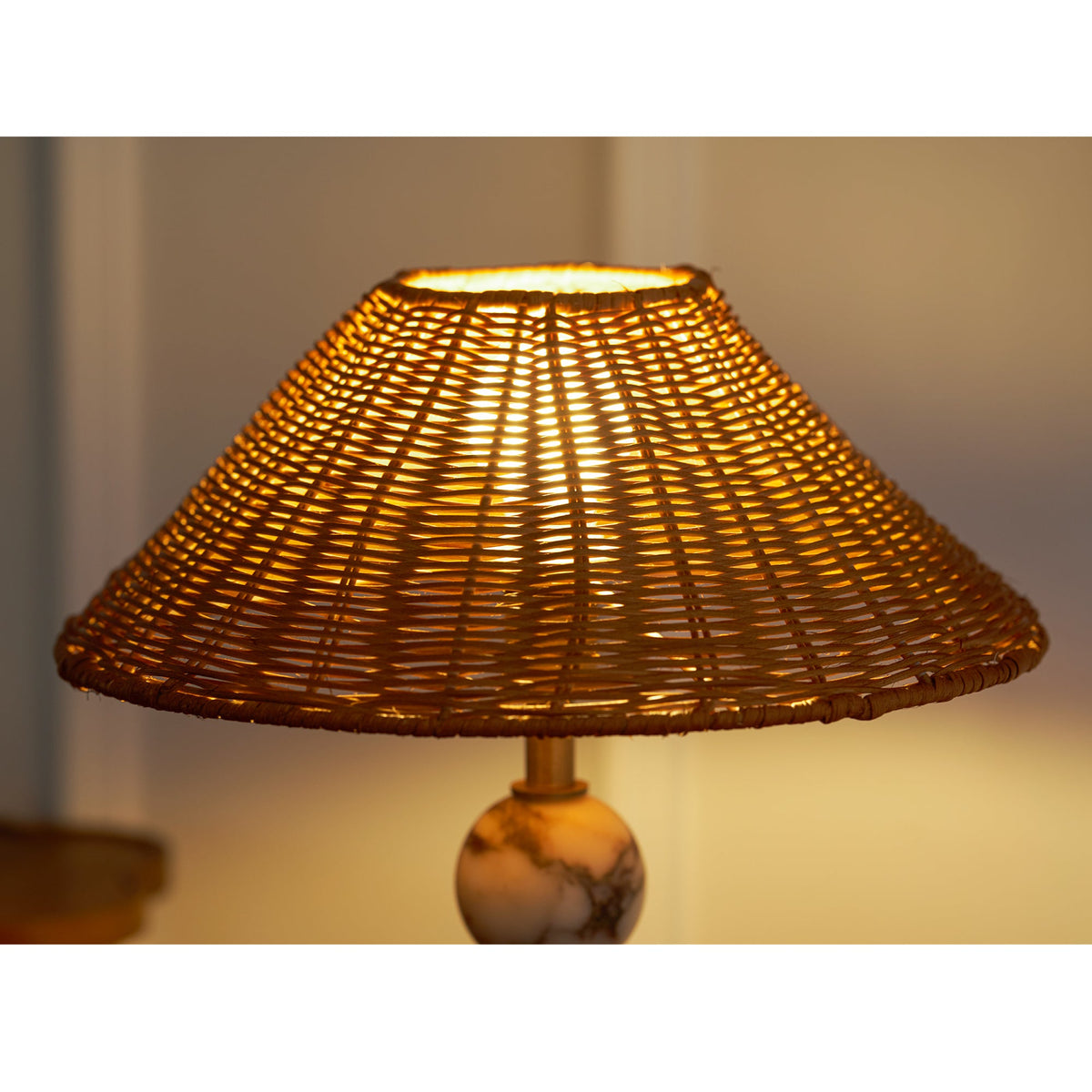 Rattan Marble Table Lamp - Italian Marble Base & Woven Shade