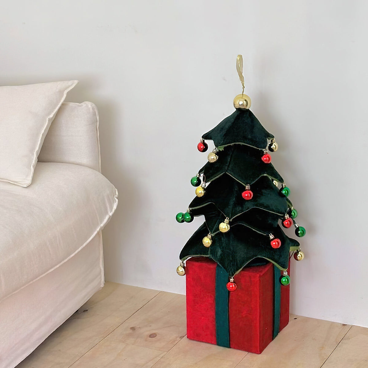 Retractable Xmas Tree Gift Lamp - Collapsible LED Festive Decor