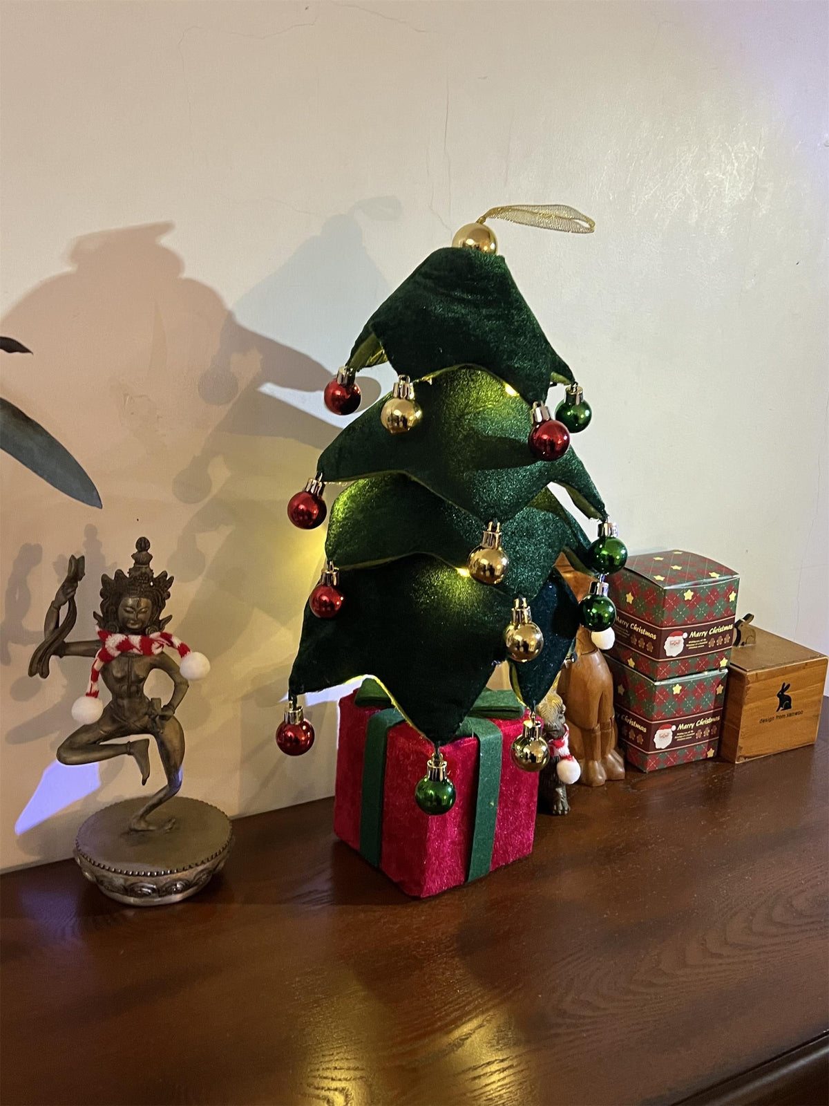 Retractable Xmas Tree Gift Lamp - Collapsible LED Festive Decor
