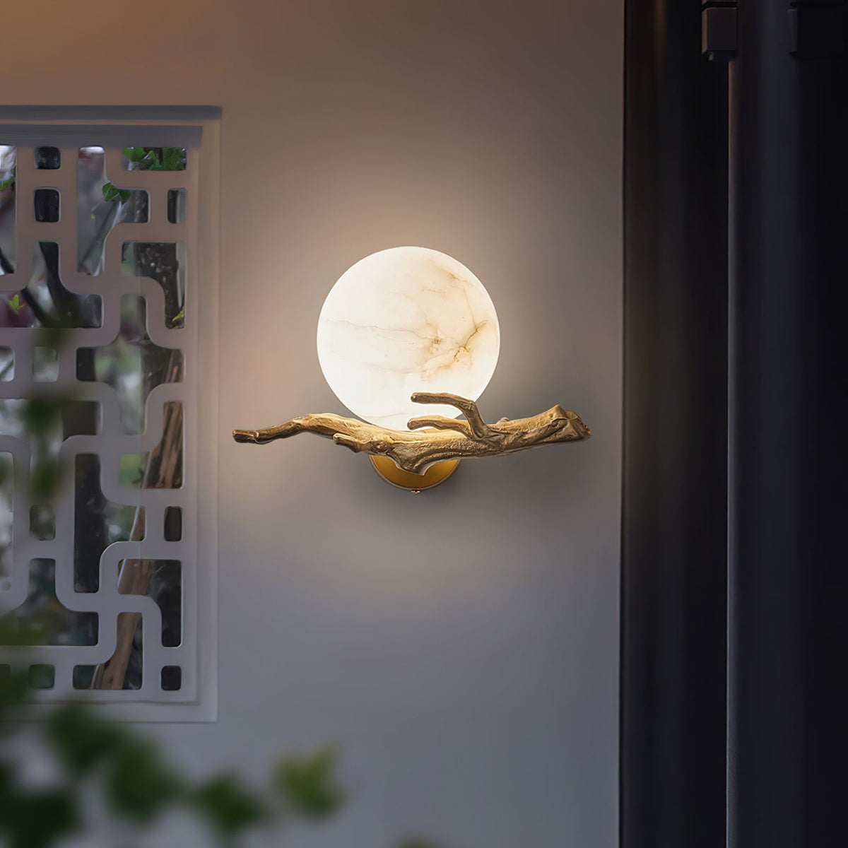 Retro Twigs Alabaster Wall Lamp - Brass Organic Branch Sconce