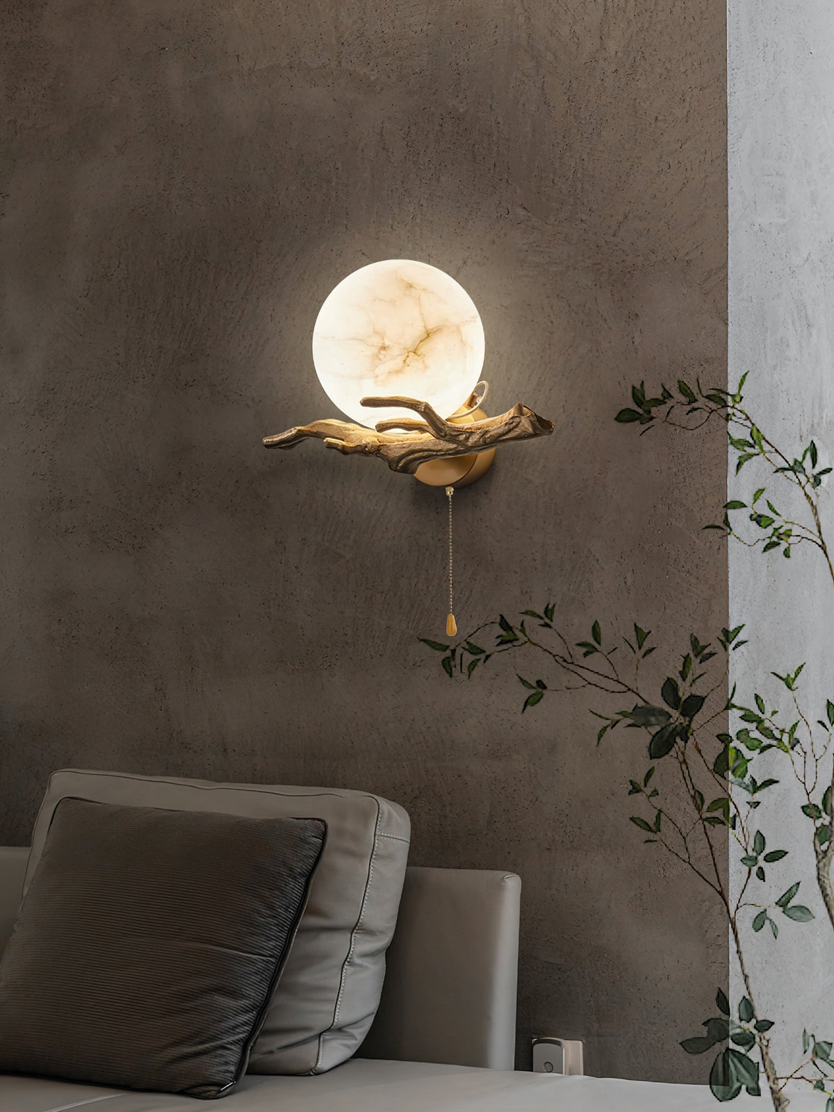 Retro Twigs Alabaster Wall Lamp - Brass Organic Branch Sconce