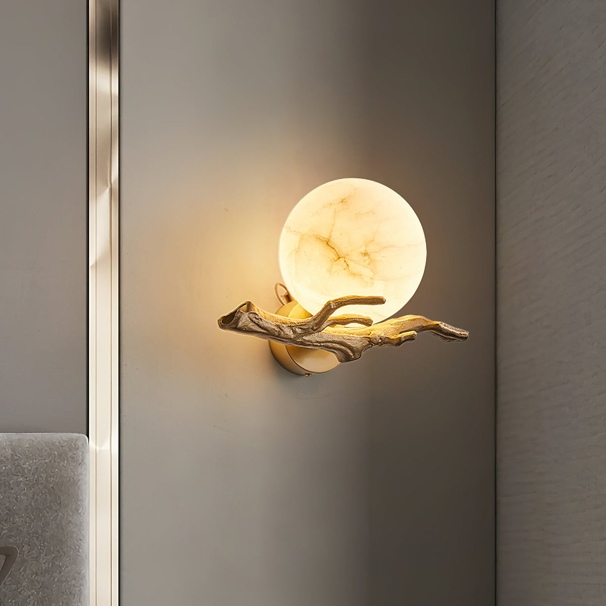 Retro Twigs Alabaster Wall Lamp - Brass Organic Branch Sconce