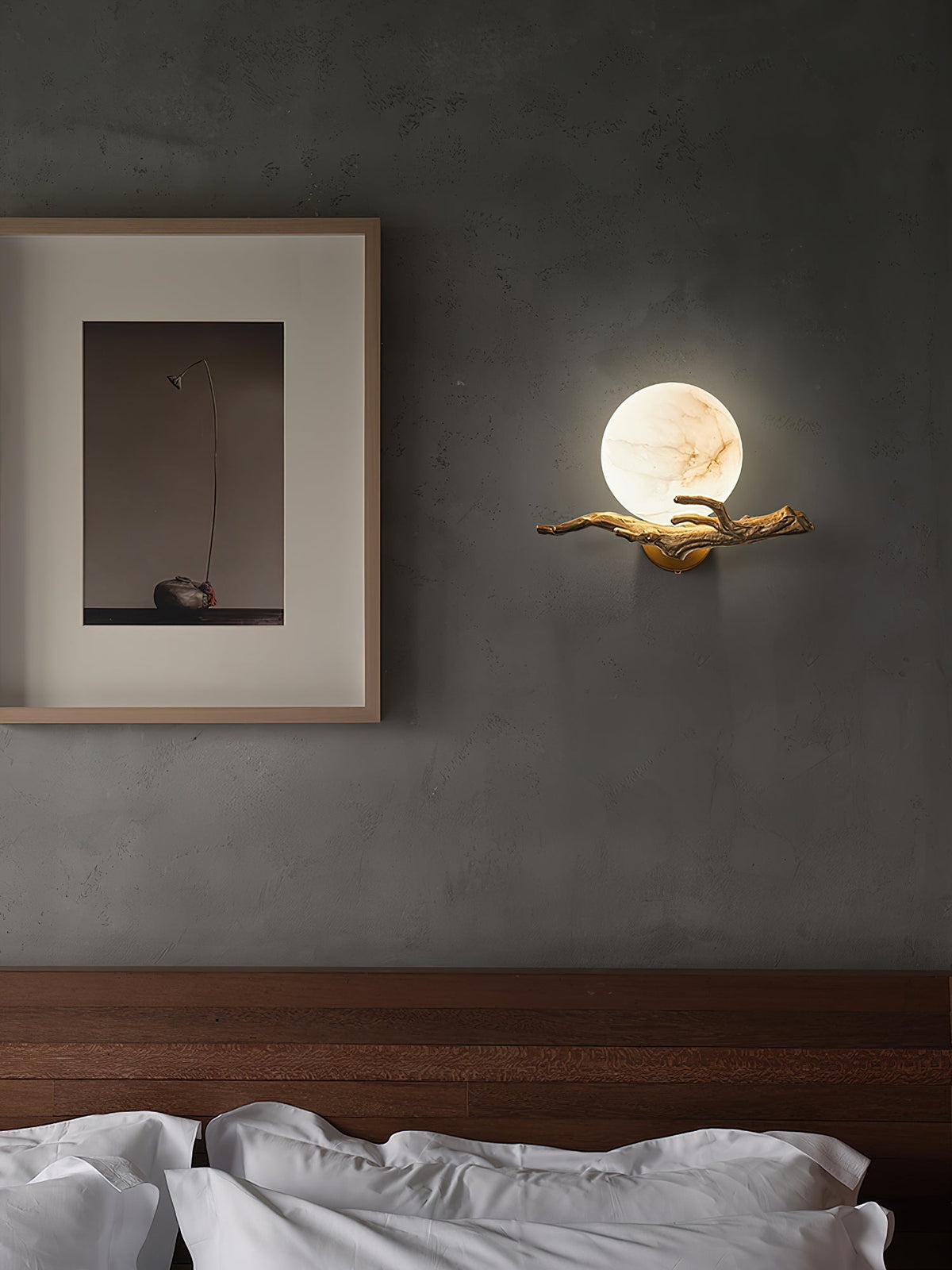 Retro Twigs Alabaster Wall Lamp - Brass Organic Branch Sconce
