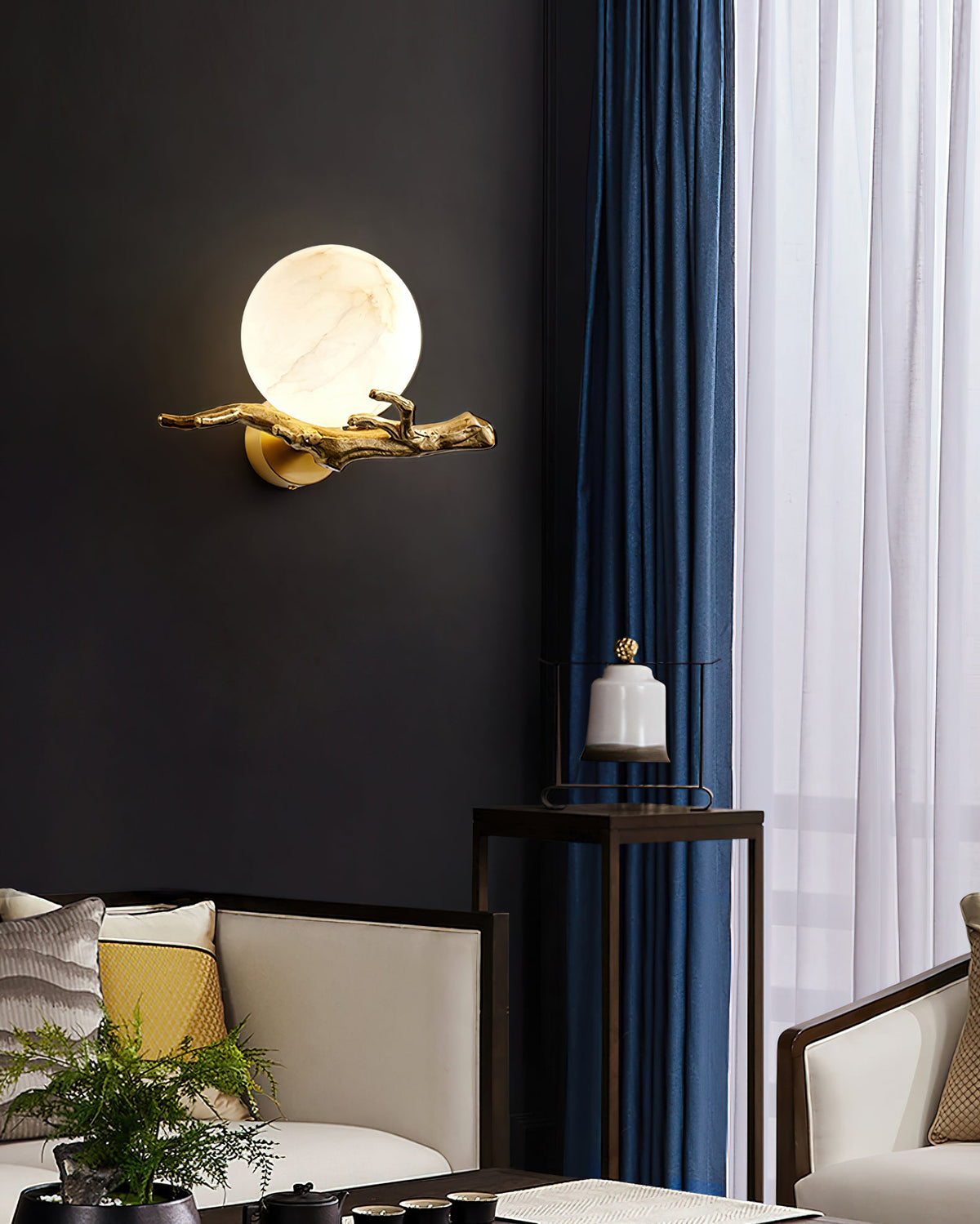 Retro Twigs Alabaster Wall Lamp - Brass Organic Branch Sconce
