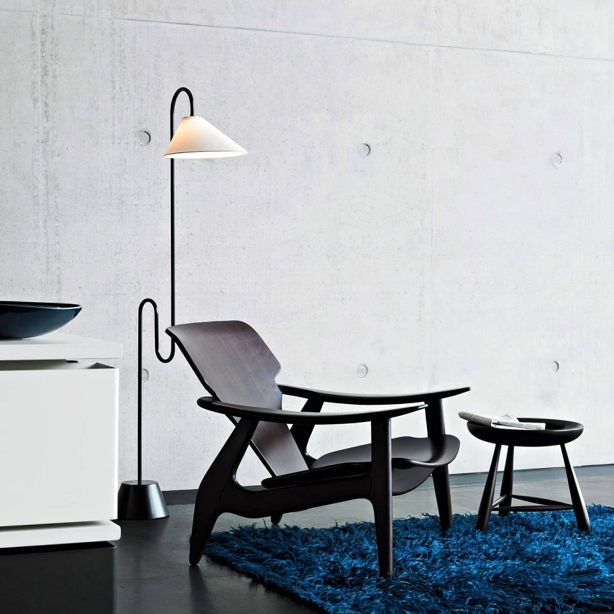 Roattino Floor Lamp - S-Shaped Steel Frame & Fabric Shade Light