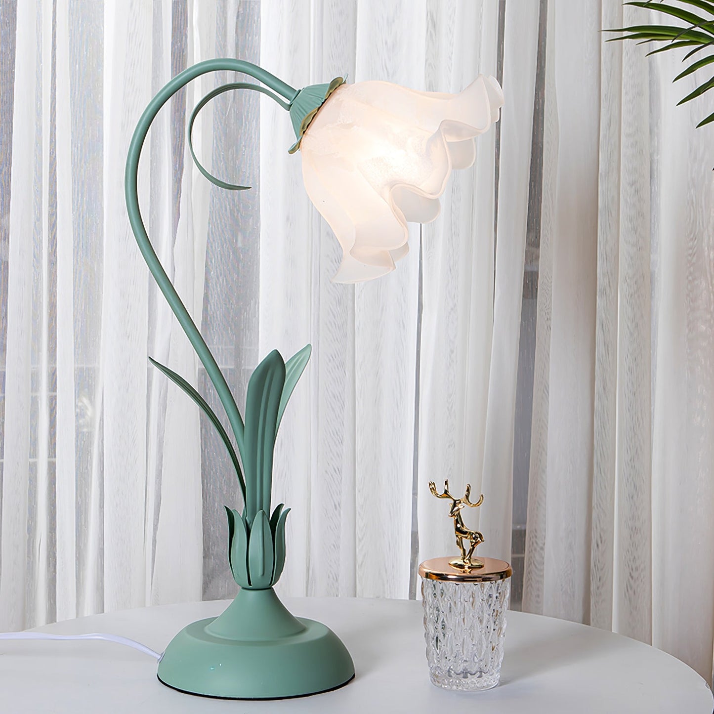 Romantic Flower Table Lamp - Glass Flower Shade Nightstand Light