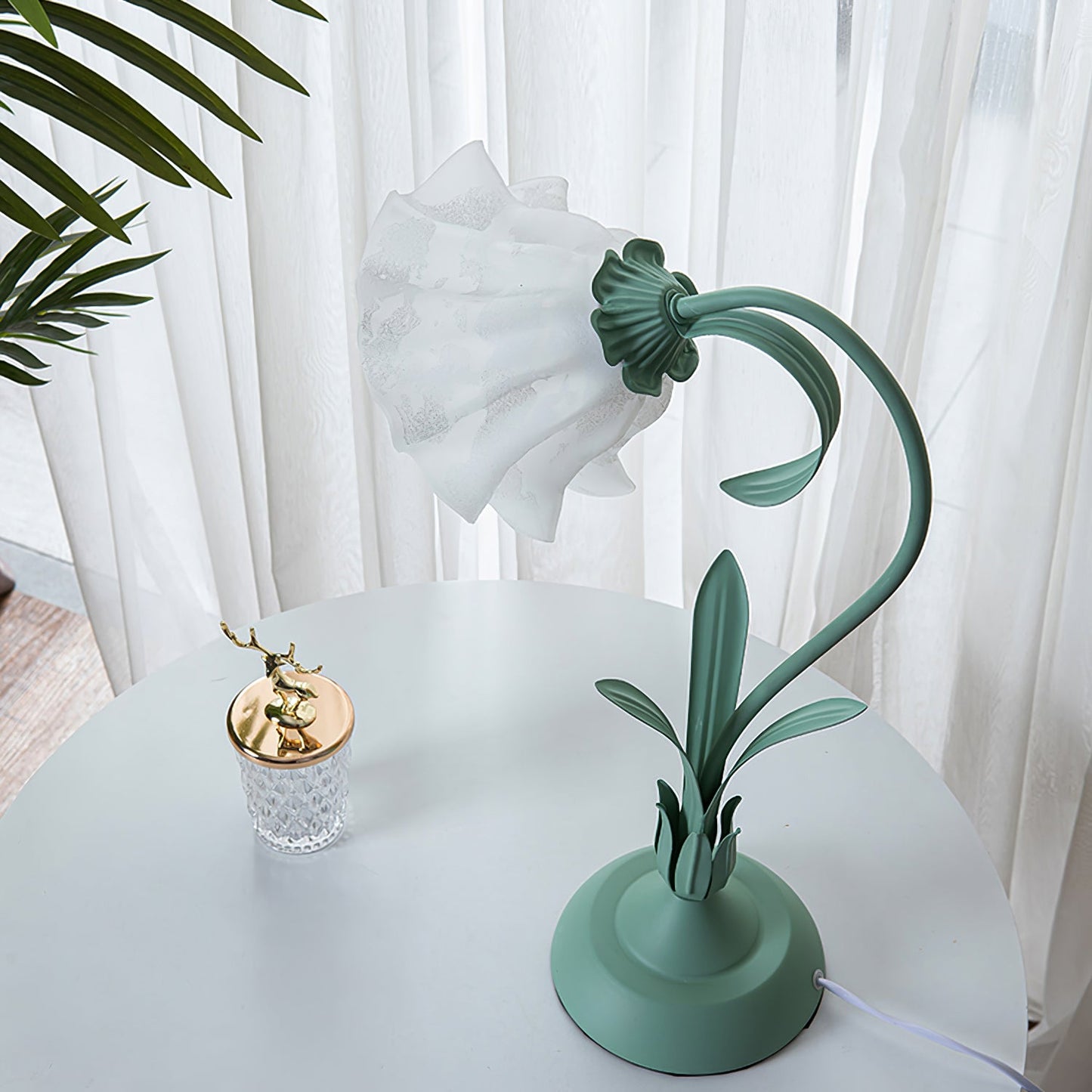 Romantic Flower Table Lamp - Glass Flower Shade Nightstand Light