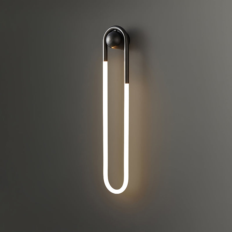 Rudi Loop Wall Lamp - Minimalist Hand-Bent Brass LED Sconce | Geometric Fluid Art Light