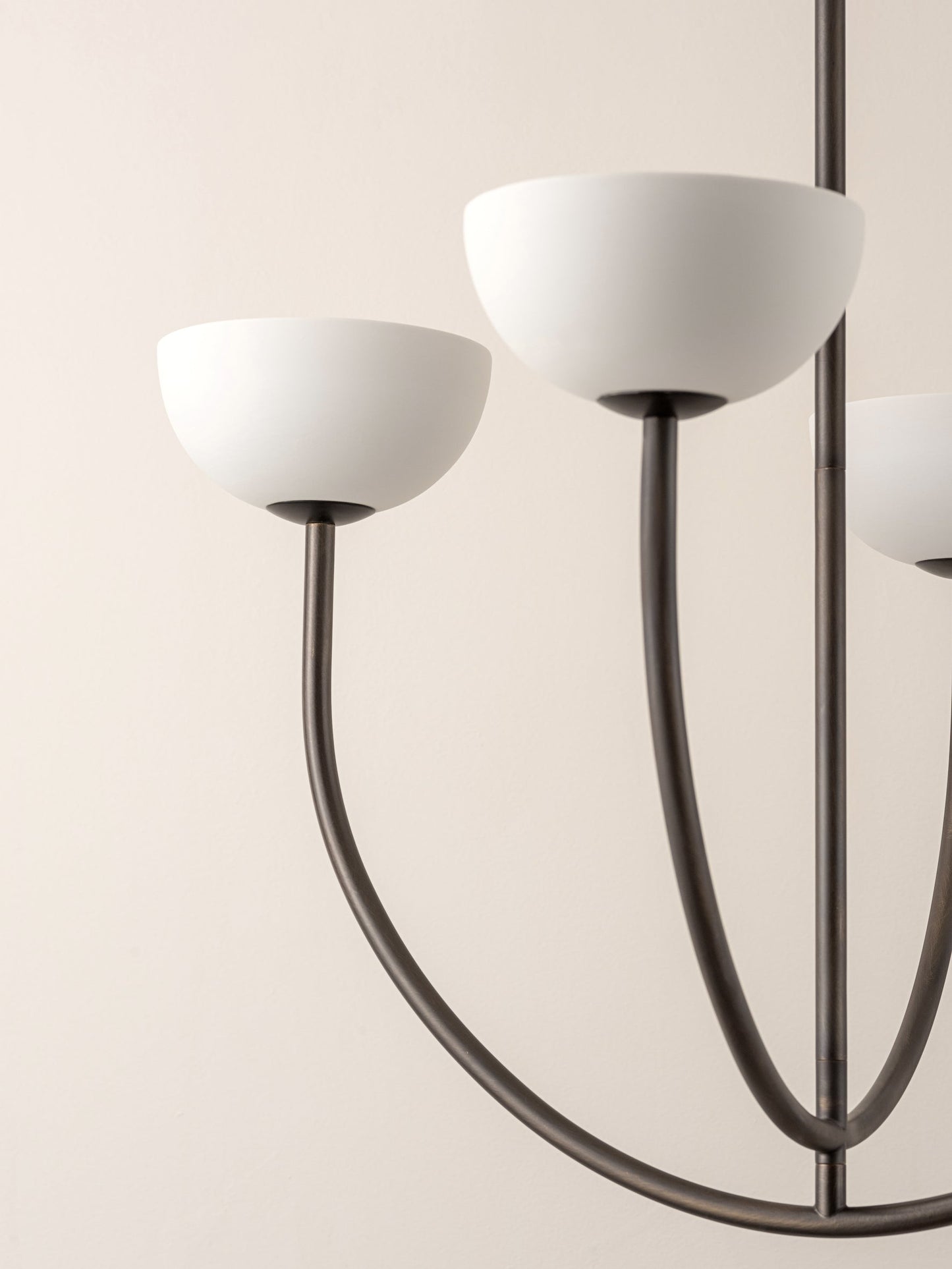 Ruzo Chandelier - Minimalist 4-Light Porcelain & Brass Pendant | Monochrome Designer Chandelier