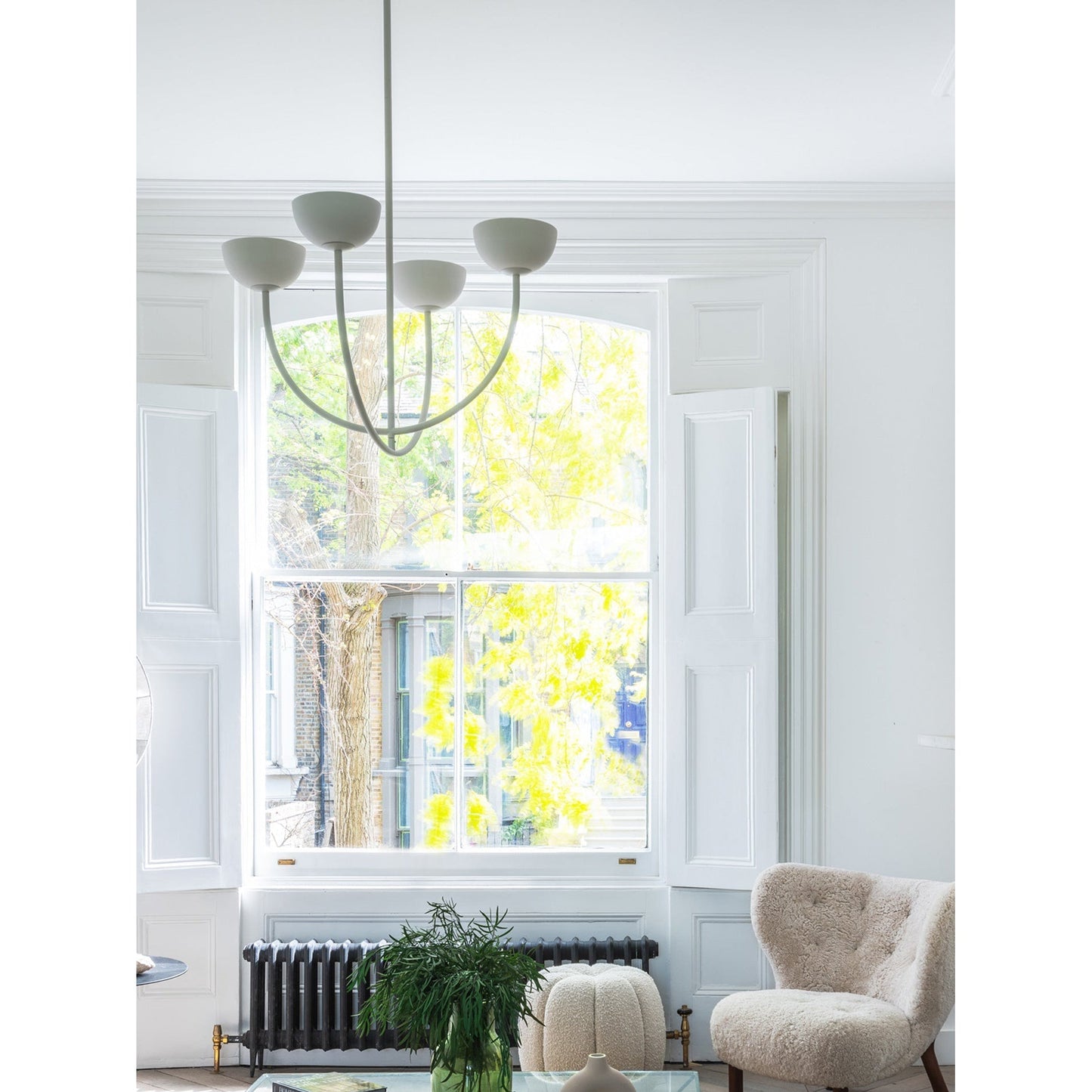 Ruzo Chandelier - Minimalist 4-Light Porcelain & Brass Pendant | Monochrome Designer Chandelier