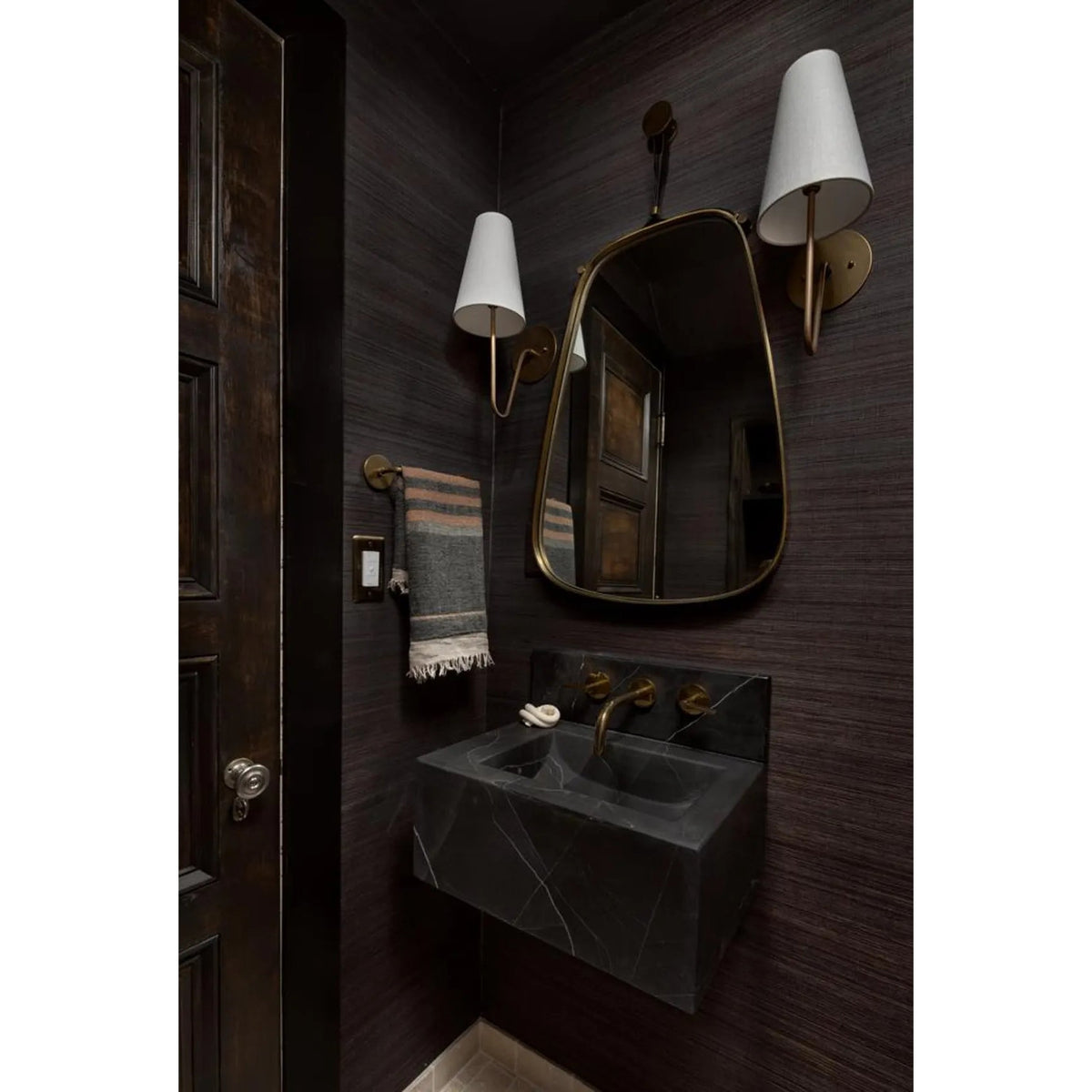 Scoop Wall Lamp - Handcrafted Brass Sculptural Wall Sconce