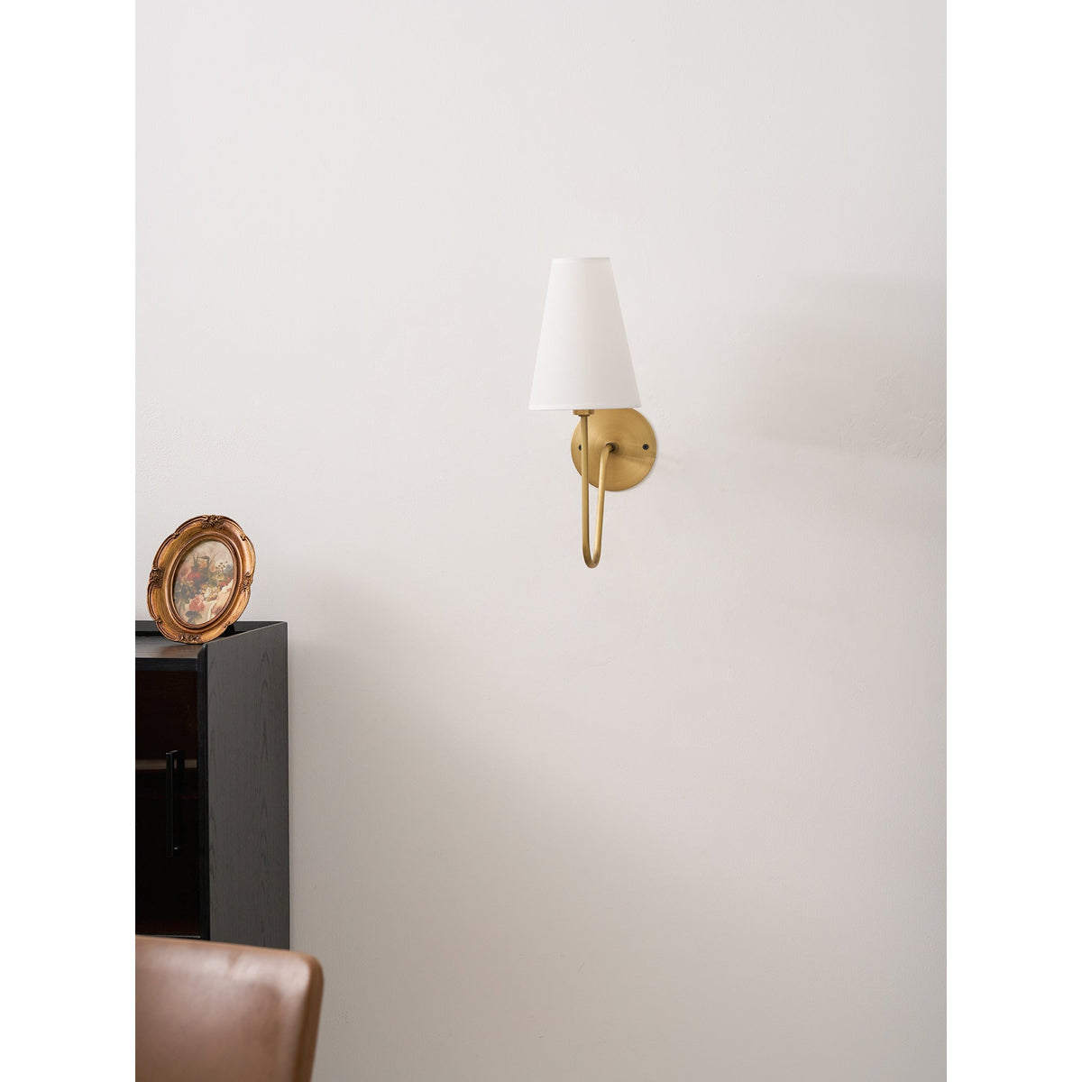 Scoop Wall Lamp - Handcrafted Brass Sculptural Wall Sconce