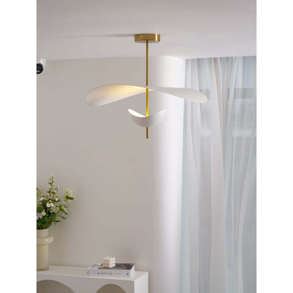 Selene Floating Pendant Lamp - Multi-Tier LED Hanging Light