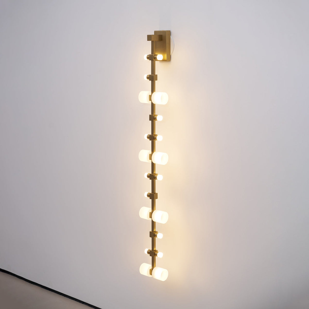 Semper Mia Wall Lamp - Linear Stainless Steel LED Sconce