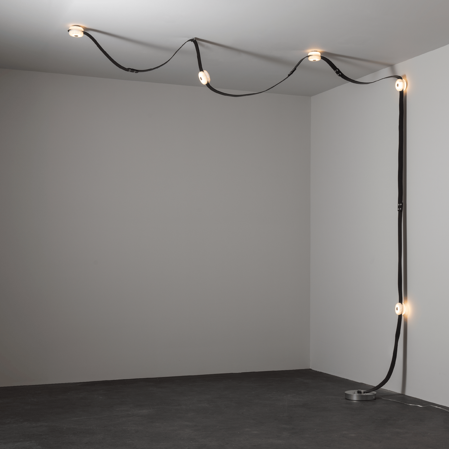 Snaps LED Floor-to-Ceiling Lamp - Fine Leather & Alabaster Plug-in Tension Light | Modern Floor Light