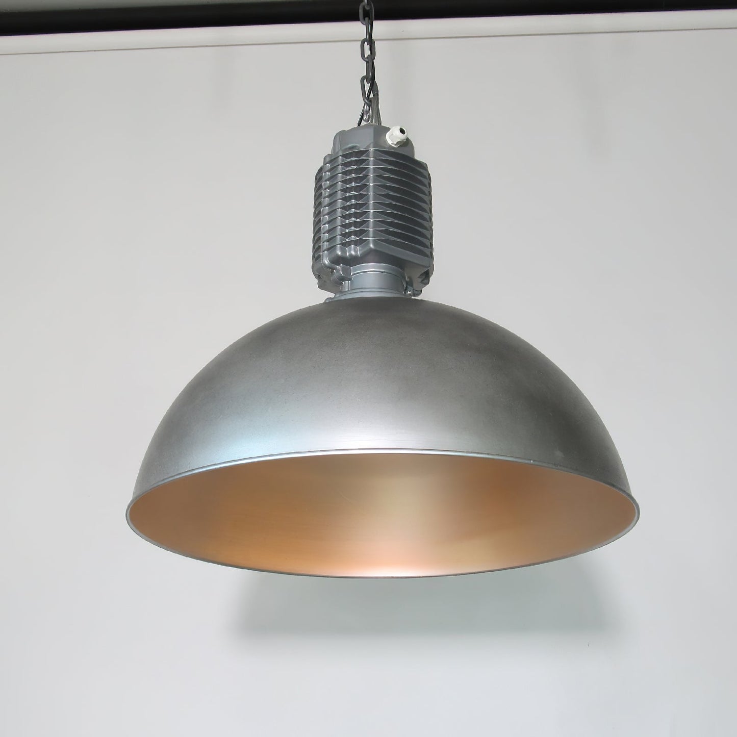 Steinhauer Bikkel Pendant Light - Silver Industrial Dome Pendant | Height-Adjustable Chain Hanging Light