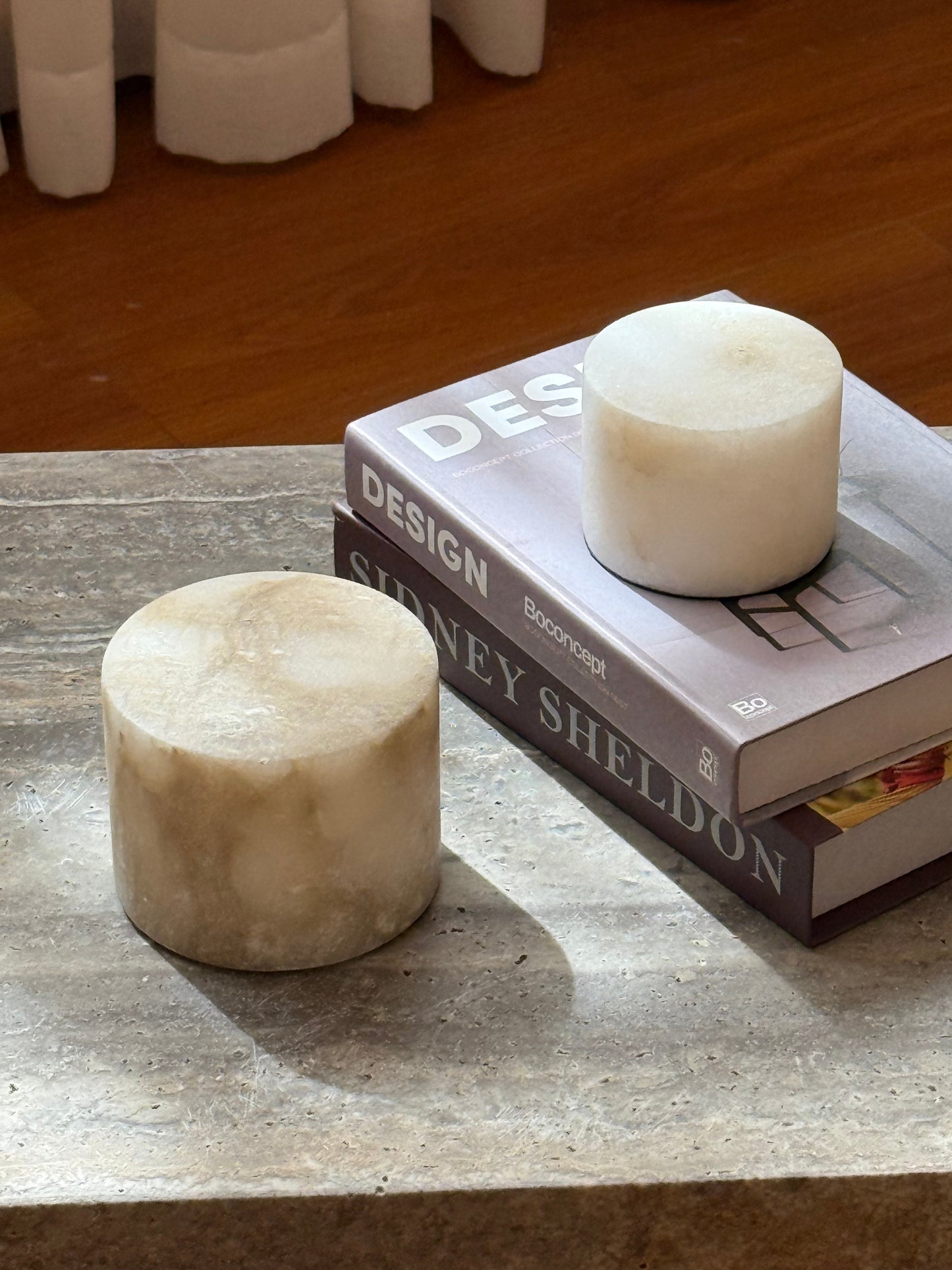 Sterno Alabaster Table Lamp - Cordless Natural Stone Accent Lamp | Battery-Powered Alabaster Desk Light