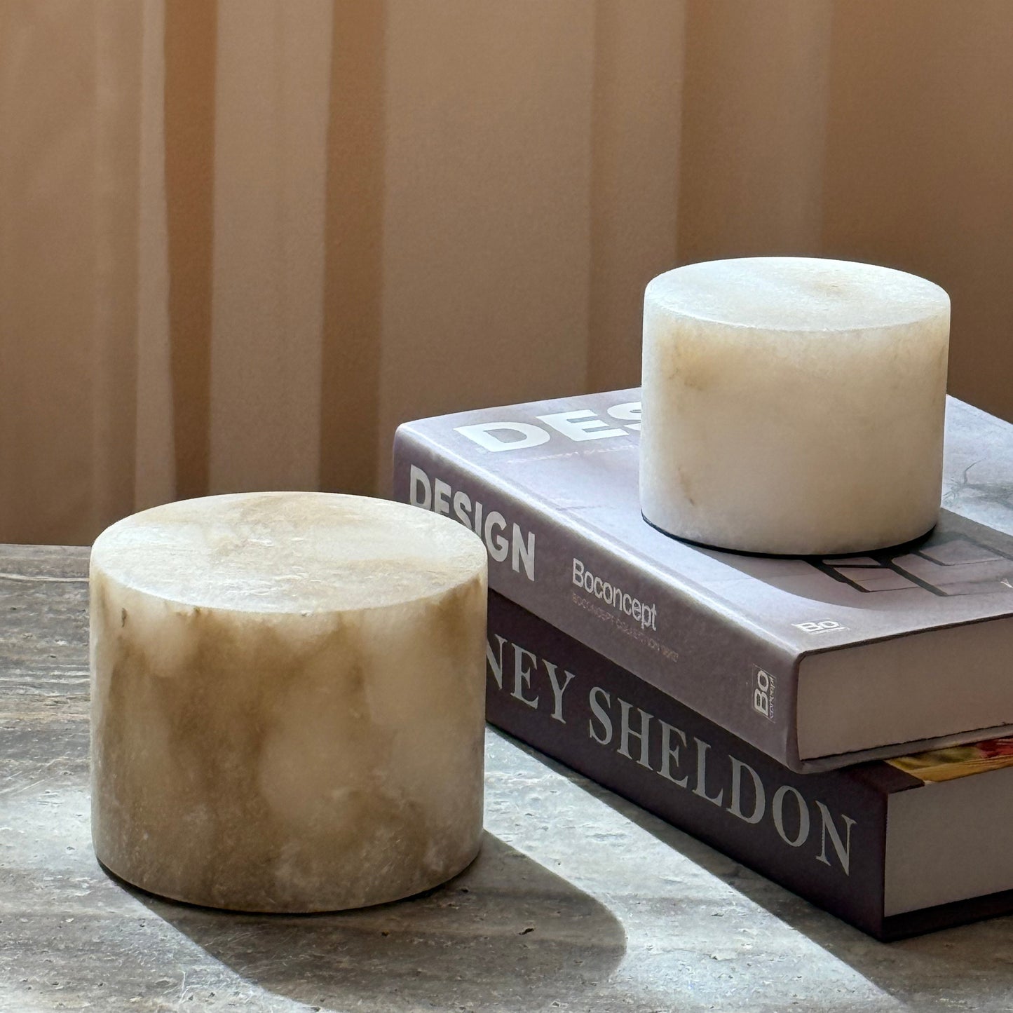 Sterno Alabaster Table Lamp - Cordless Natural Stone Accent Lamp | Battery-Powered Alabaster Desk Light
