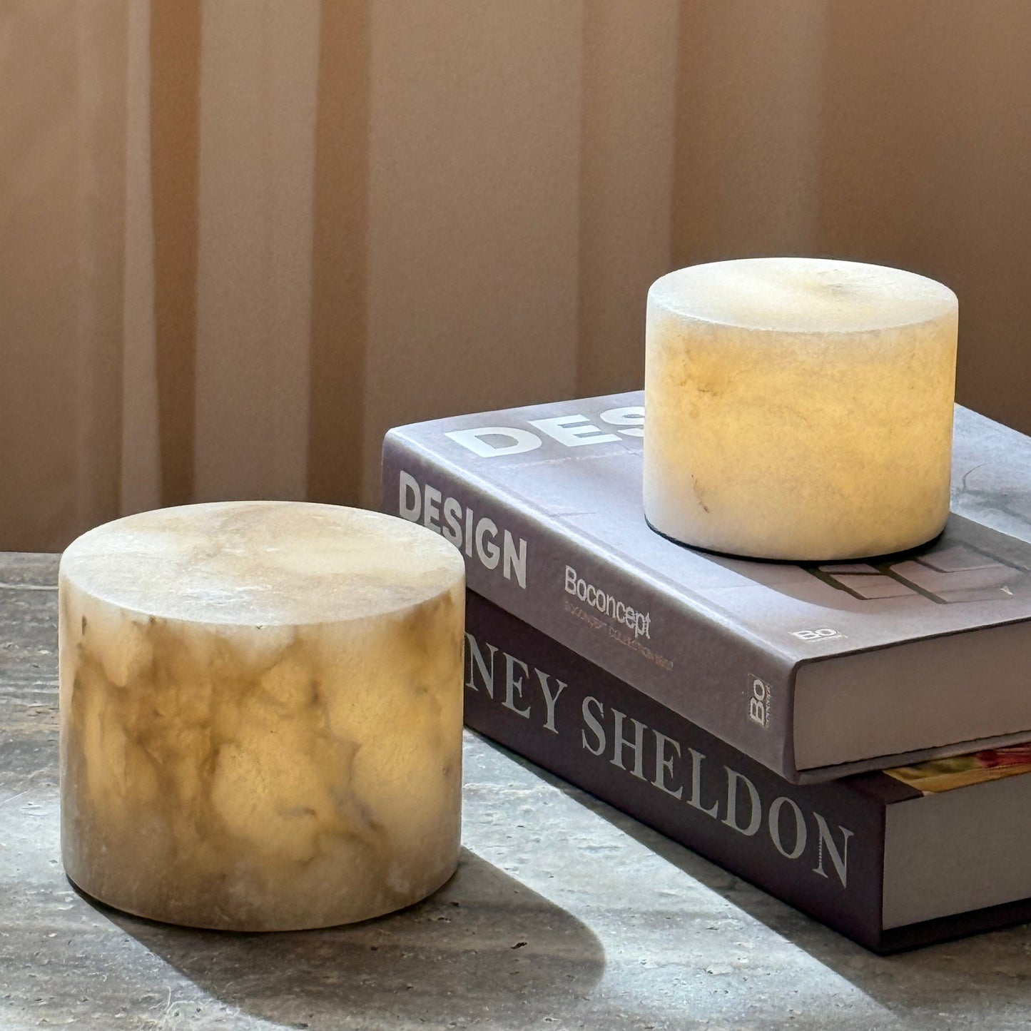Sterno Alabaster Table Lamp - Cordless Natural Stone Accent Lamp | Battery-Powered Alabaster Desk Light