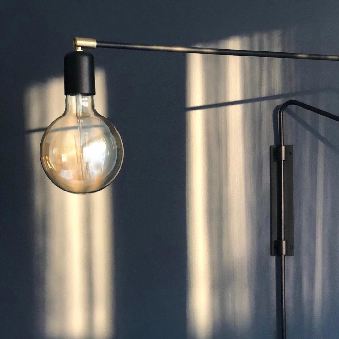 Swing Plug-in Wall Lamp - Articulating Black & Brass Wall Sconce | Modern Extendable Reading Light