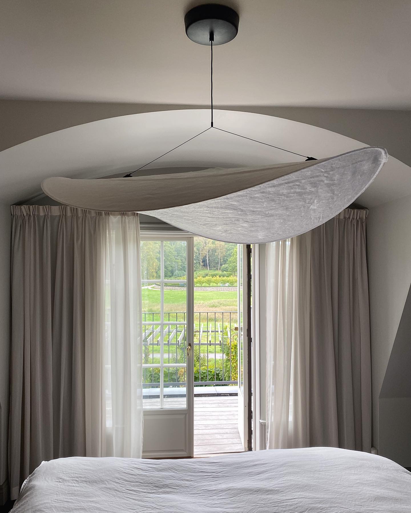 Tense Dupont Paper Pendant Lamp - Cloud LED Hanging Light | Eco-Friendly Modern Paper Pendant