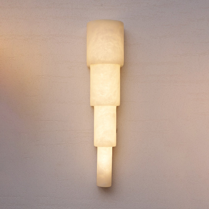 Timeless Alabaster Wall Lamp - Natural Stone Sconce | Modern Brass & Integrated LED Wall Light
