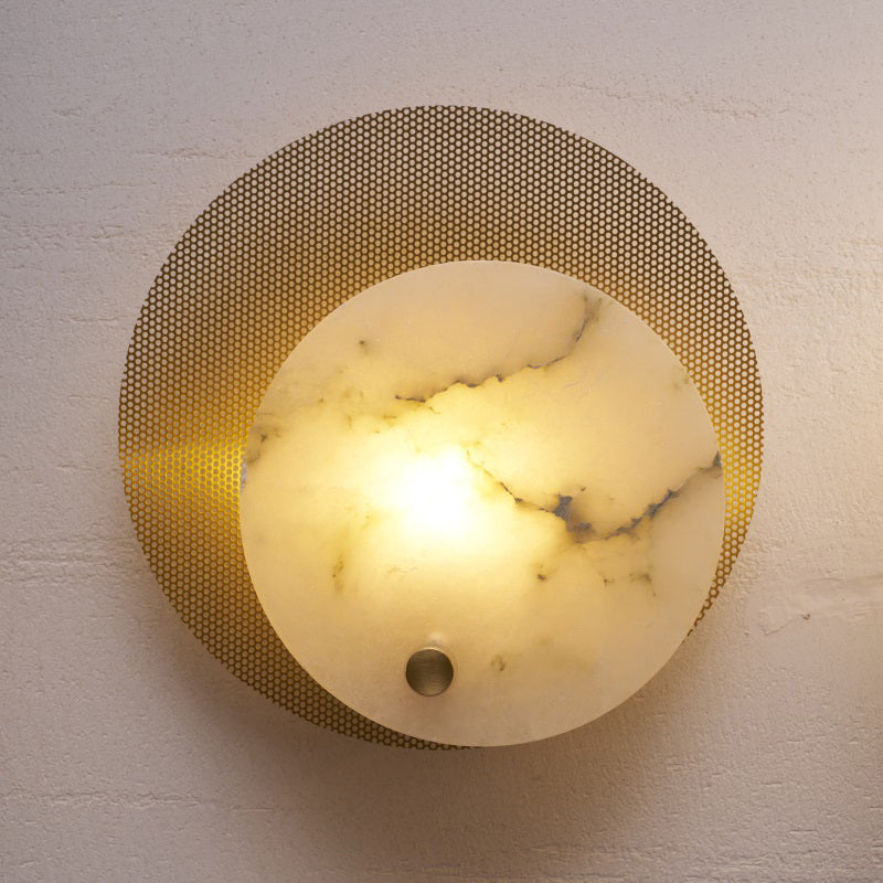 Timeless Alabaster Wall Lamp - Natural Stone Sconce | Modern Brass & Integrated LED Wall Light