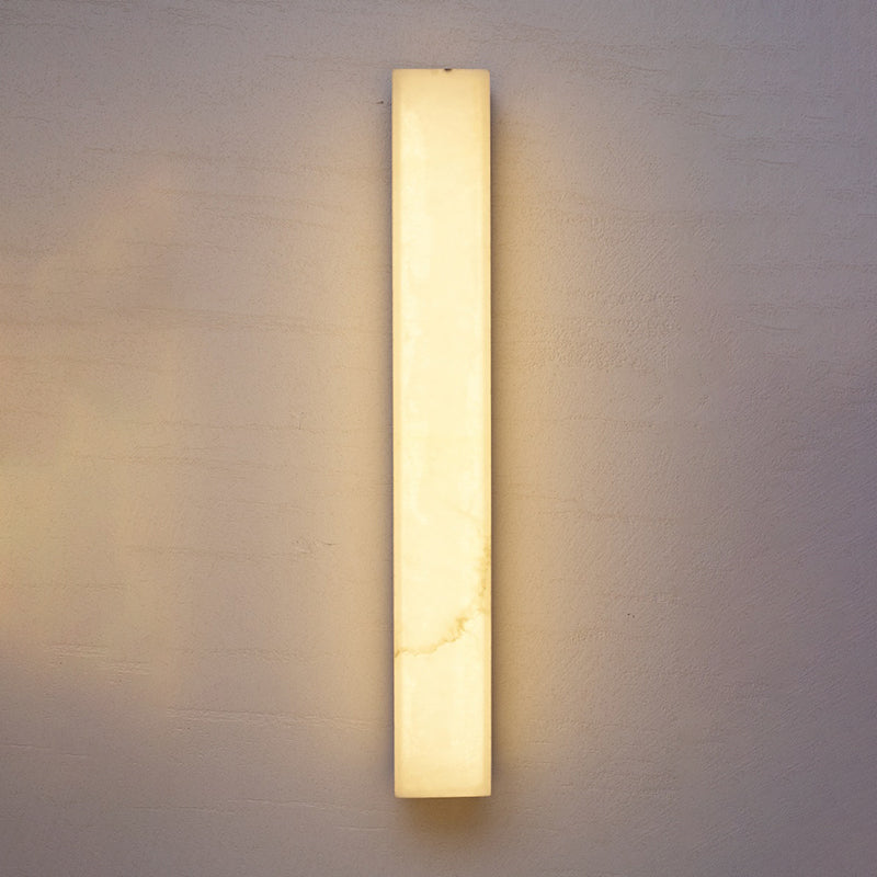 Timeless Alabaster Wall Lamp - Natural Stone Sconce | Modern Brass & Integrated LED Wall Light
