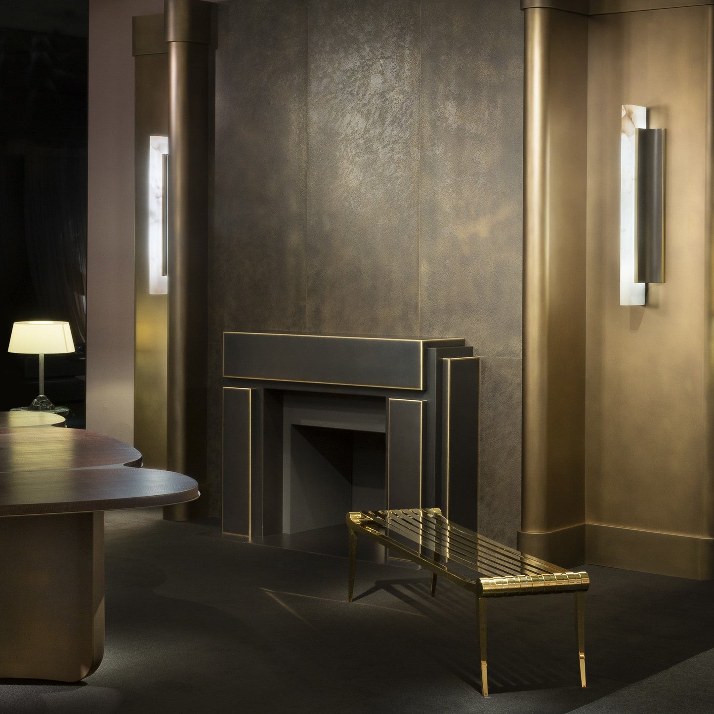 Timide Alabaster Wall Lamp - Integrated LED Brass & Natural Stone Sconce | Modern Minimalist Wall Light