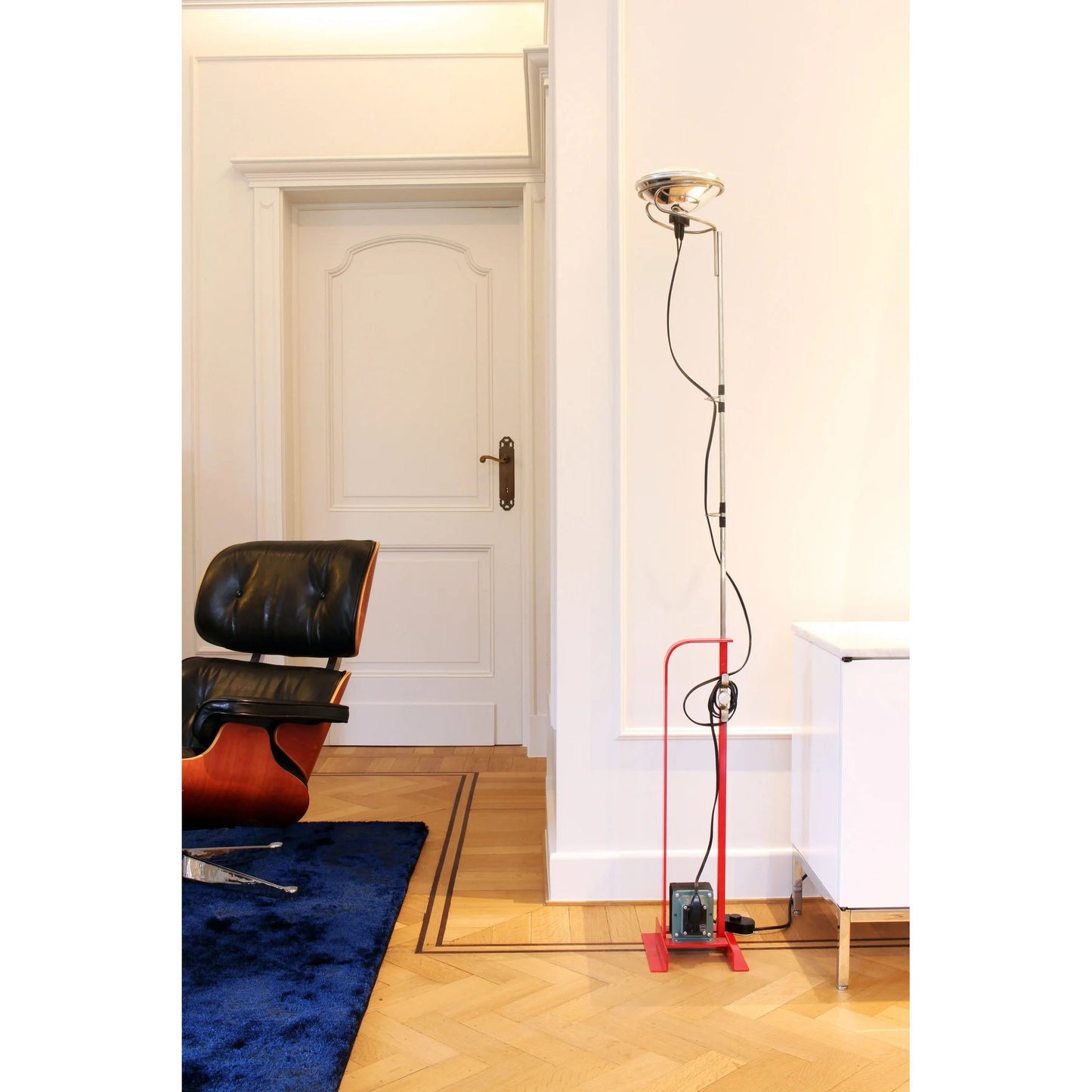 Toio Floor Lamp - Telescopic Stainless Steel & Iron Base Standing Lamp | Industrial Ready-Made Floor Light