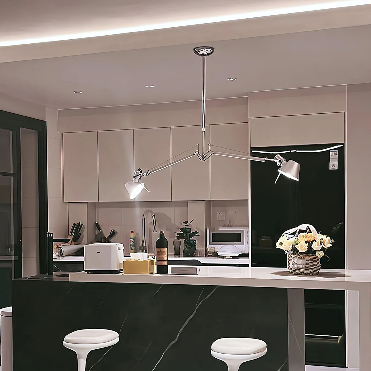 Brady Rocker Arm Pendant Lamp – Adjustable Aluminum Swing-Arm Suspension Light
