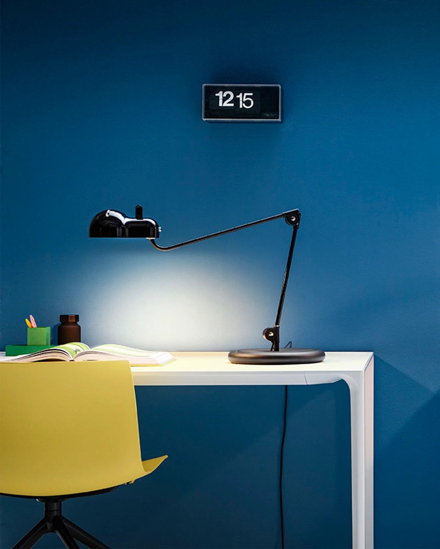 Topo Table Lamp - Articulated Automotive Metal Desk Lamp | 1960s Vintage Industrial Task Light
