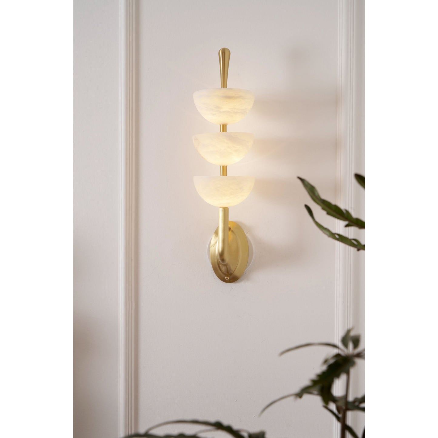 Triple Alabaster Wall Lamp - Tiered Natural Alabaster Stone Sconce | Modern Brass LED Wall Light
