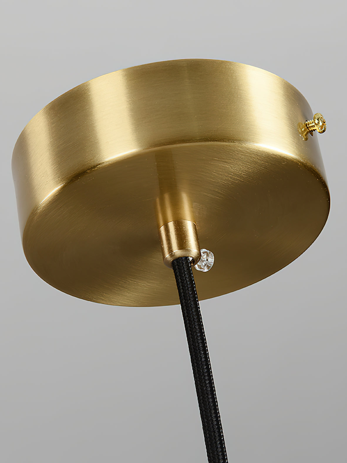 Universo ST Alabaster Pendant Lamp - Natural Spanish Stone & Brass Pendant | Cozy Mineral Ambient Lighting