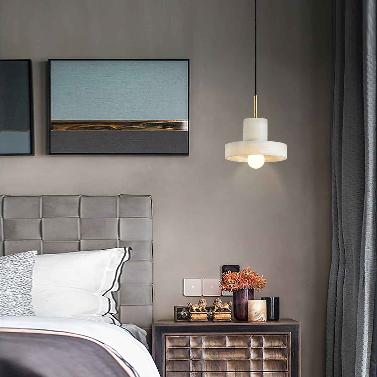 Universo ST Alabaster Pendant Lamp - Natural Spanish Stone & Brass Pendant | Cozy Mineral Ambient Lighting
