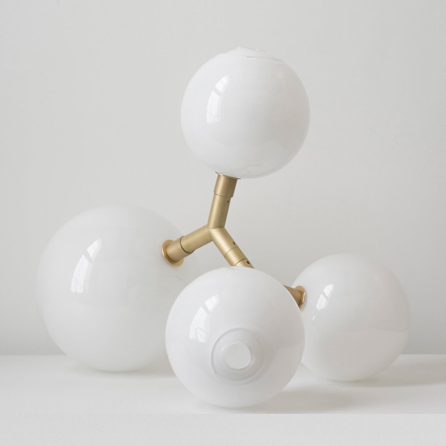 Veer Pendant Lamp - 4-Light Handblown Glass & Brass Pendant | Modernist Integrated LED Chandelier