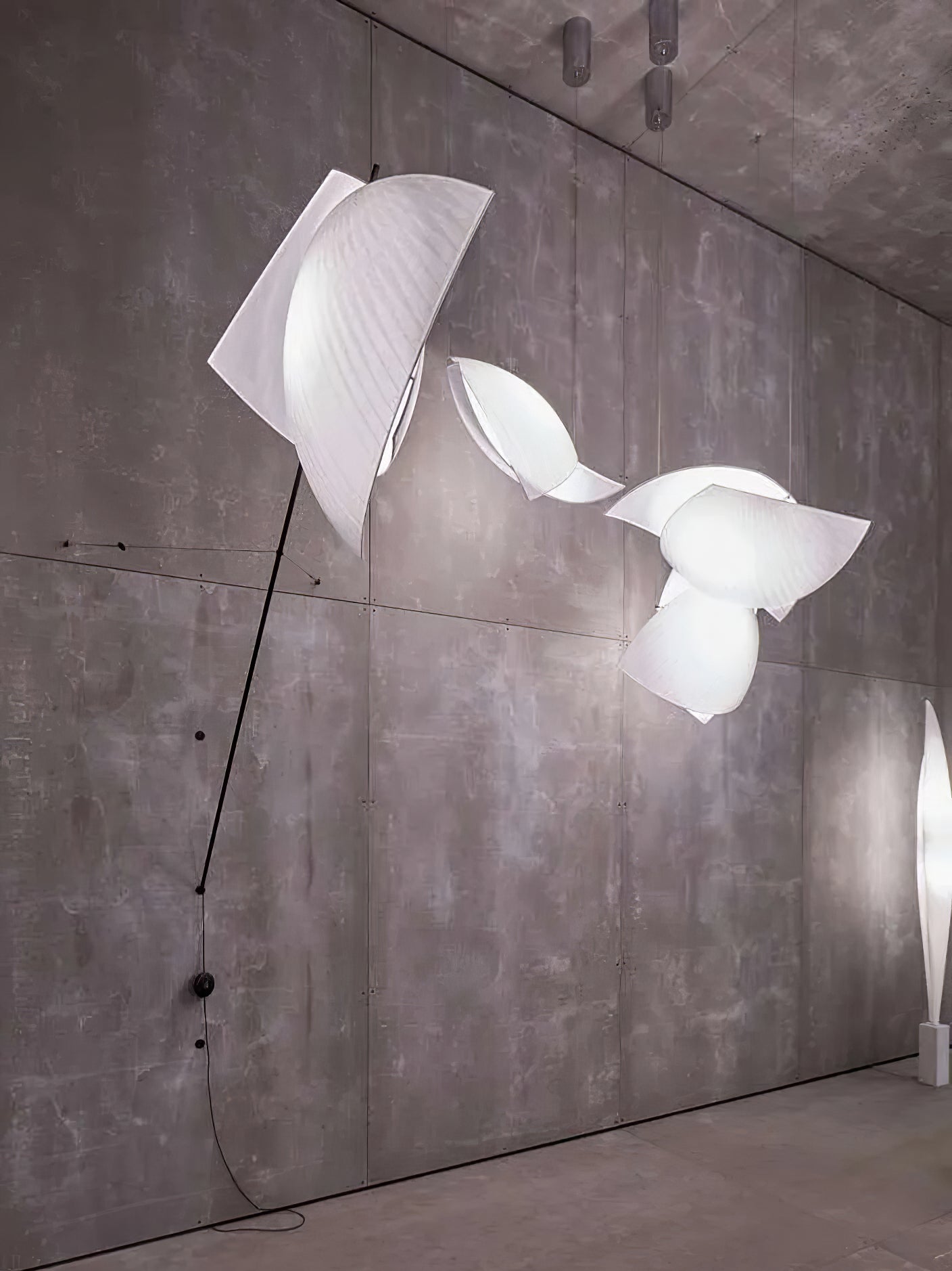 Voiles Pendant Lamp - Sculptural Asymmetric Sail Hanging Light | Japandi PE Fabric Chandelier