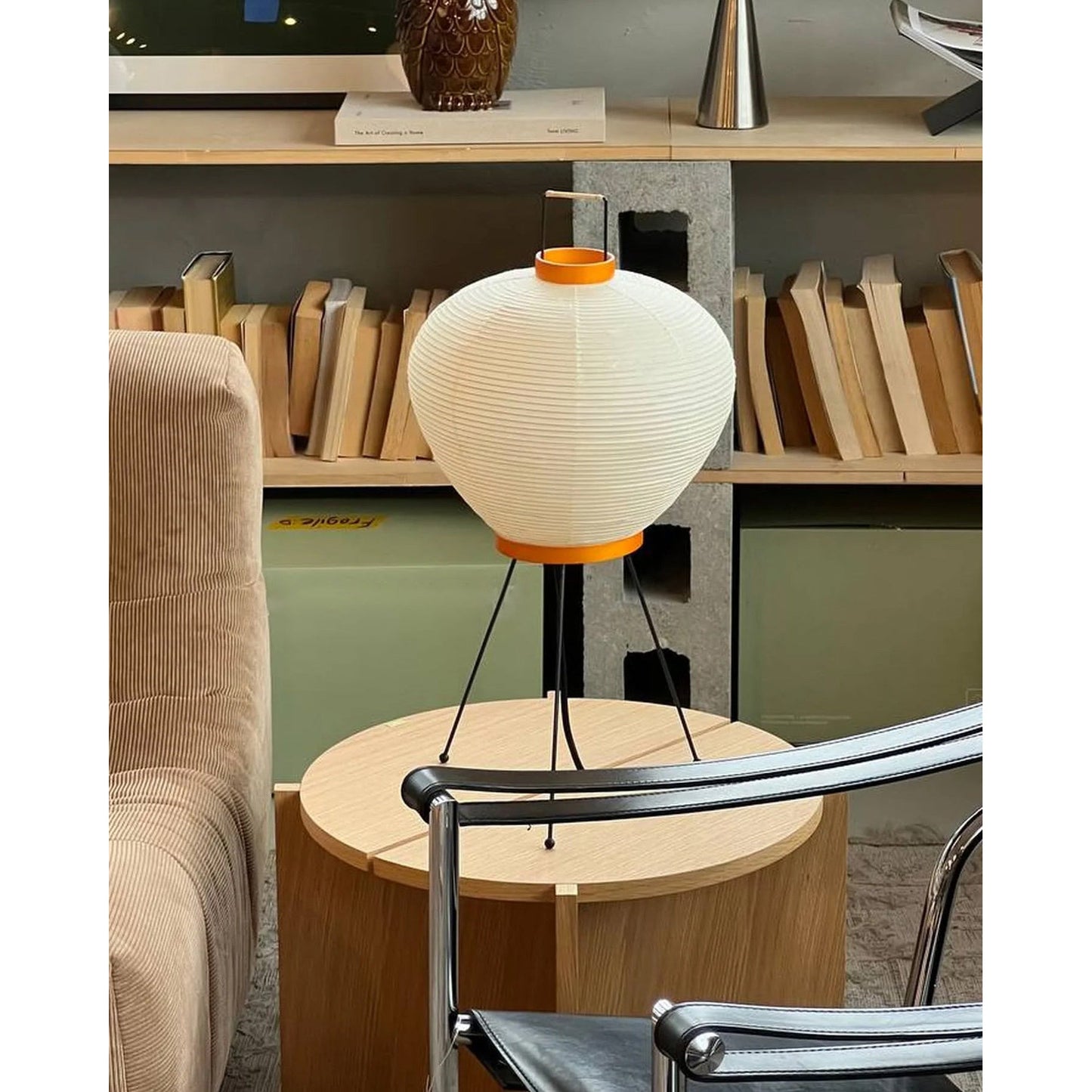Washi 3A Table Lamp - Japanese Mulberry Paper Tripod Accent Sconce | Modernist Mid-Century Desk Light