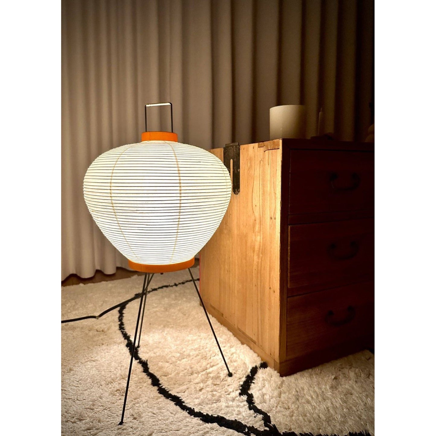 Washi 3A Table Lamp - Japanese Mulberry Paper Tripod Accent Sconce | Modernist Mid-Century Desk Light