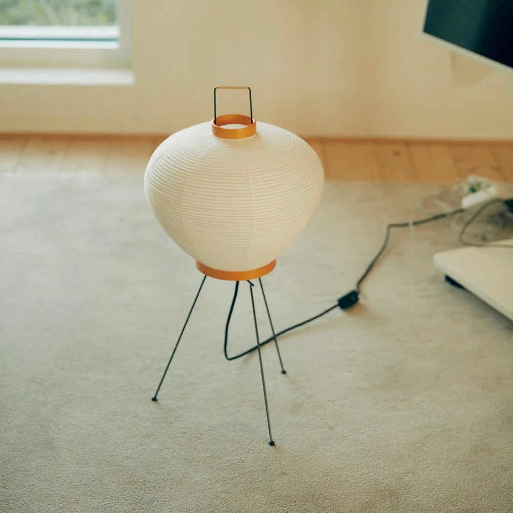 Washi 3A Table Lamp - Japanese Mulberry Paper Tripod Accent Sconce | Modernist Mid-Century Desk Light