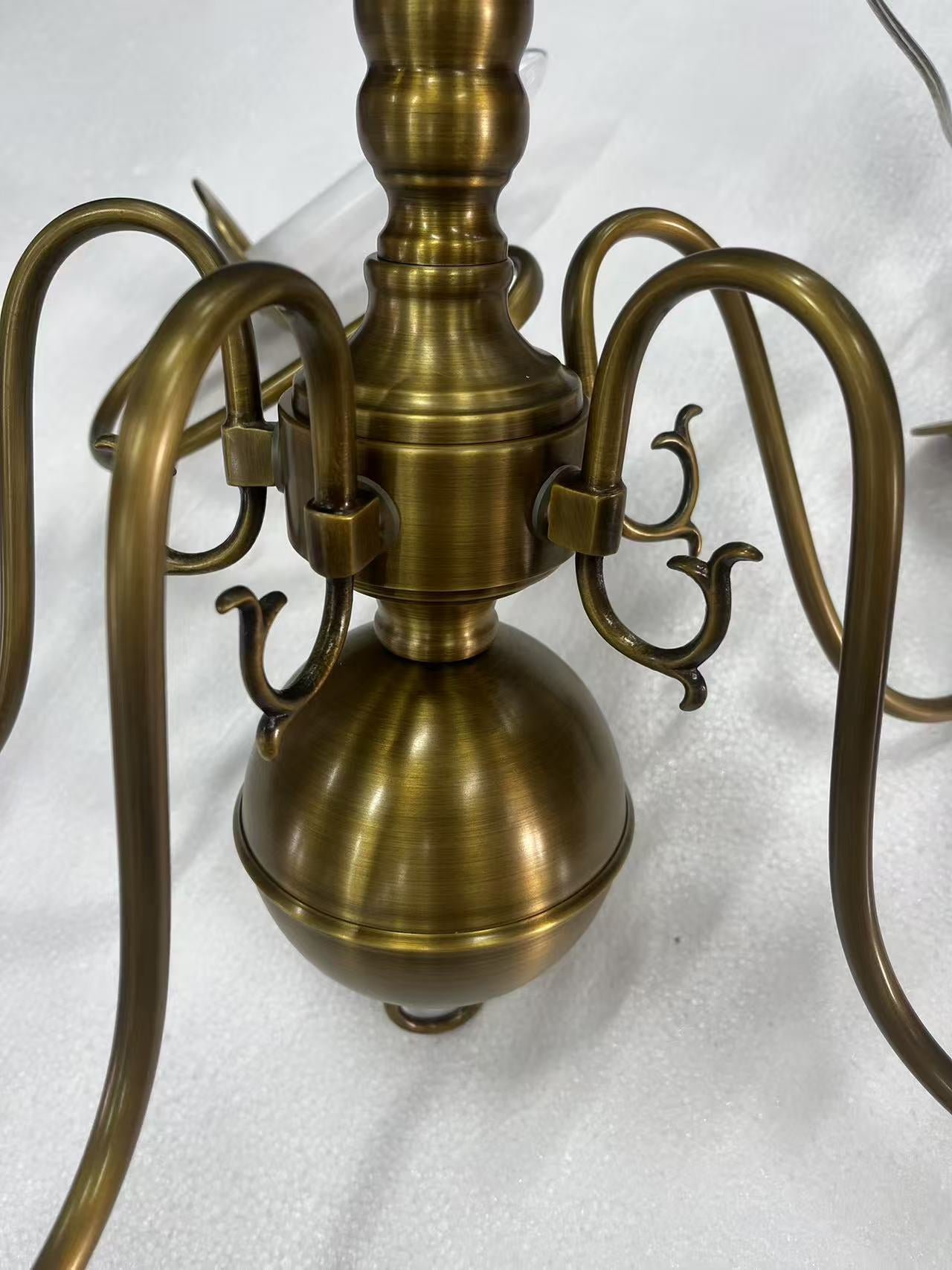 Williamsburg Luxury Brass Chandelier - Classic 5-Light Colonial Hanging Pendant | Traditional Multi-Arm Island Lamp | E14 Base