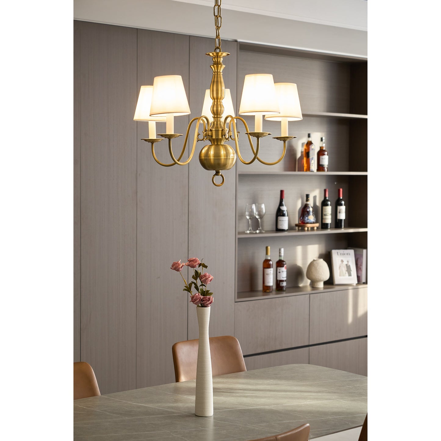 Williamsburg Luxury Brass Chandelier - Classic 5-Light Colonial Hanging Pendant | Traditional Multi-Arm Island Lamp | E14 Base