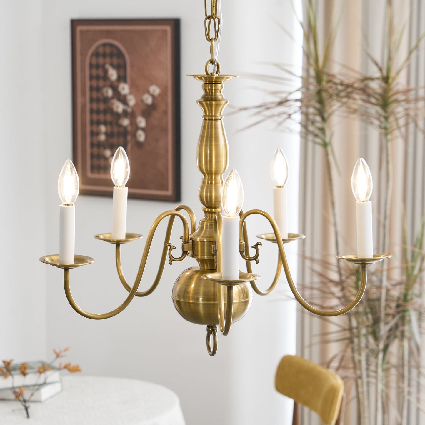 Williamsburg Luxury Brass Chandelier - Classic 5-Light Colonial Hanging Pendant | Traditional Multi-Arm Island Lamp | E14 Base