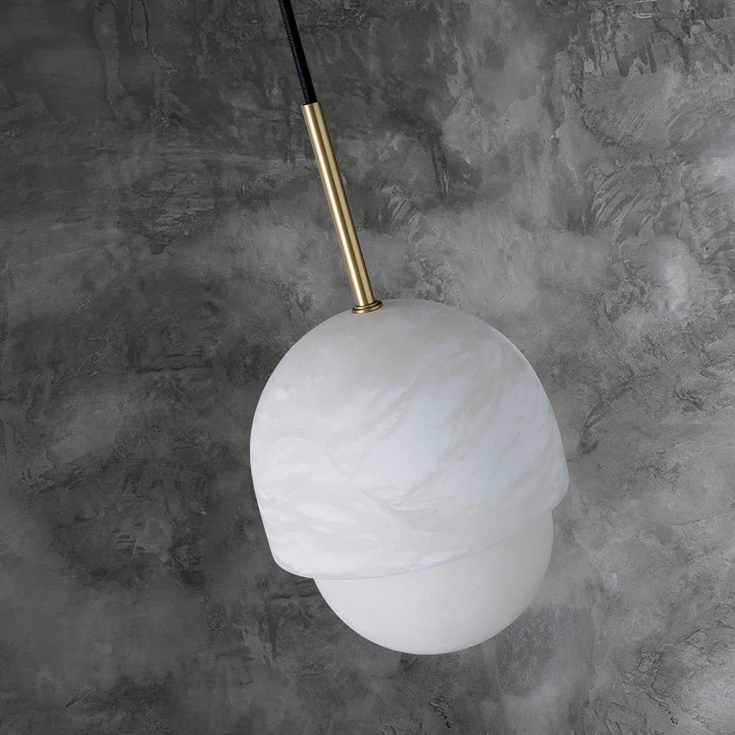 Yoko Alabaster Pendant Light - Japanese Inspired Stone Mini Pendant | Natural Alabaster & Brass Hanging Light
