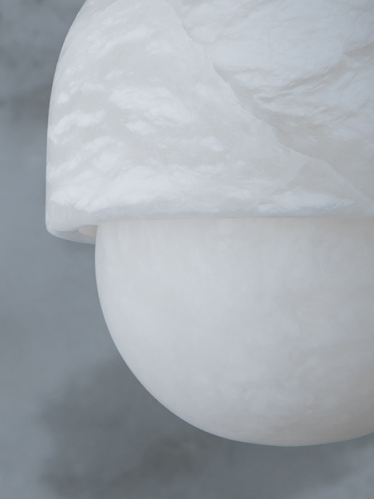 Yoko Alabaster Pendant Light - Japanese Inspired Stone Mini Pendant | Natural Alabaster & Brass Hanging Light