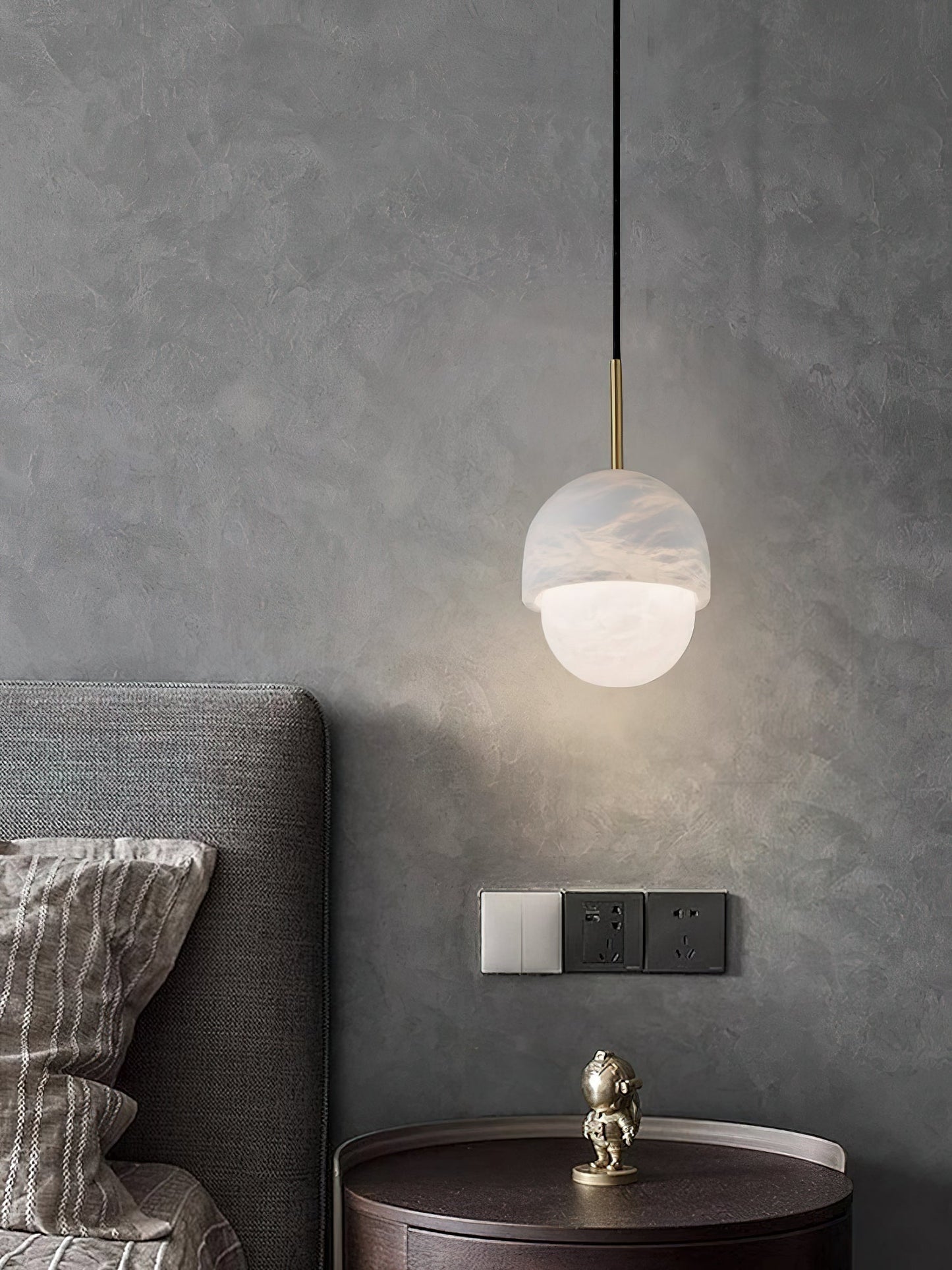 Yoko Alabaster Pendant Light - Japanese Inspired Stone Mini Pendant | Natural Alabaster & Brass Hanging Light