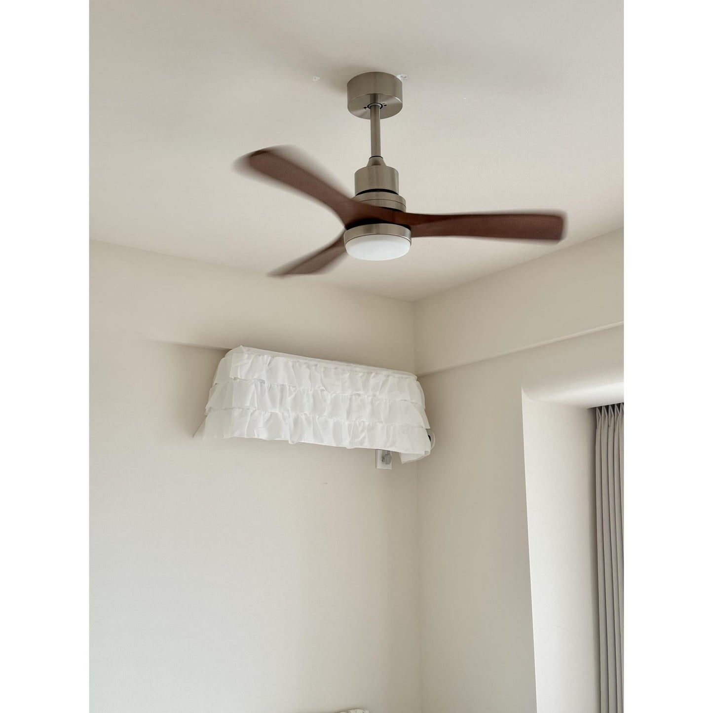 Zephyr Wooden Fan Ceiling Light - Smart DC Motor Indoor Fan | Aerodynamic Walnut Blades & Integrated LED