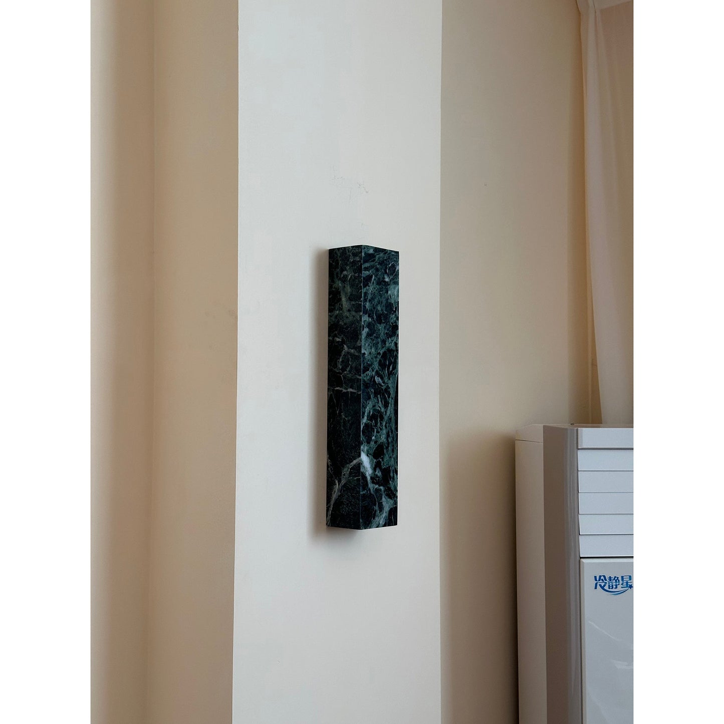 Zurich LED Wall Lamp - Exquisite Green Marble Sconce | Minimalist Swiss-Inspired LED Wall Light