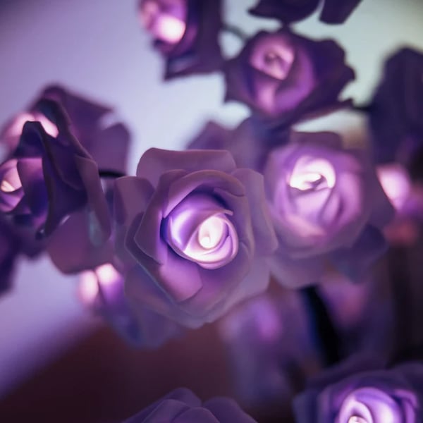 Forever Rose Tree Lamp - LED Tabletop Lighted Bonsai Sconce | Romantic Handmade Bedside Night-Light | Whimsical Holiday Gift
